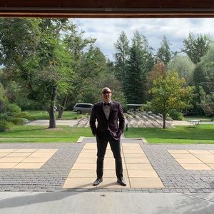 Meet your Posher, Eli